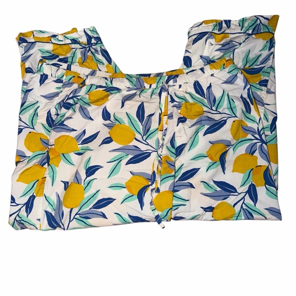 Printfresh White Pajama Set with Yellow and Blue Leaf Print - Picture 2 of 6